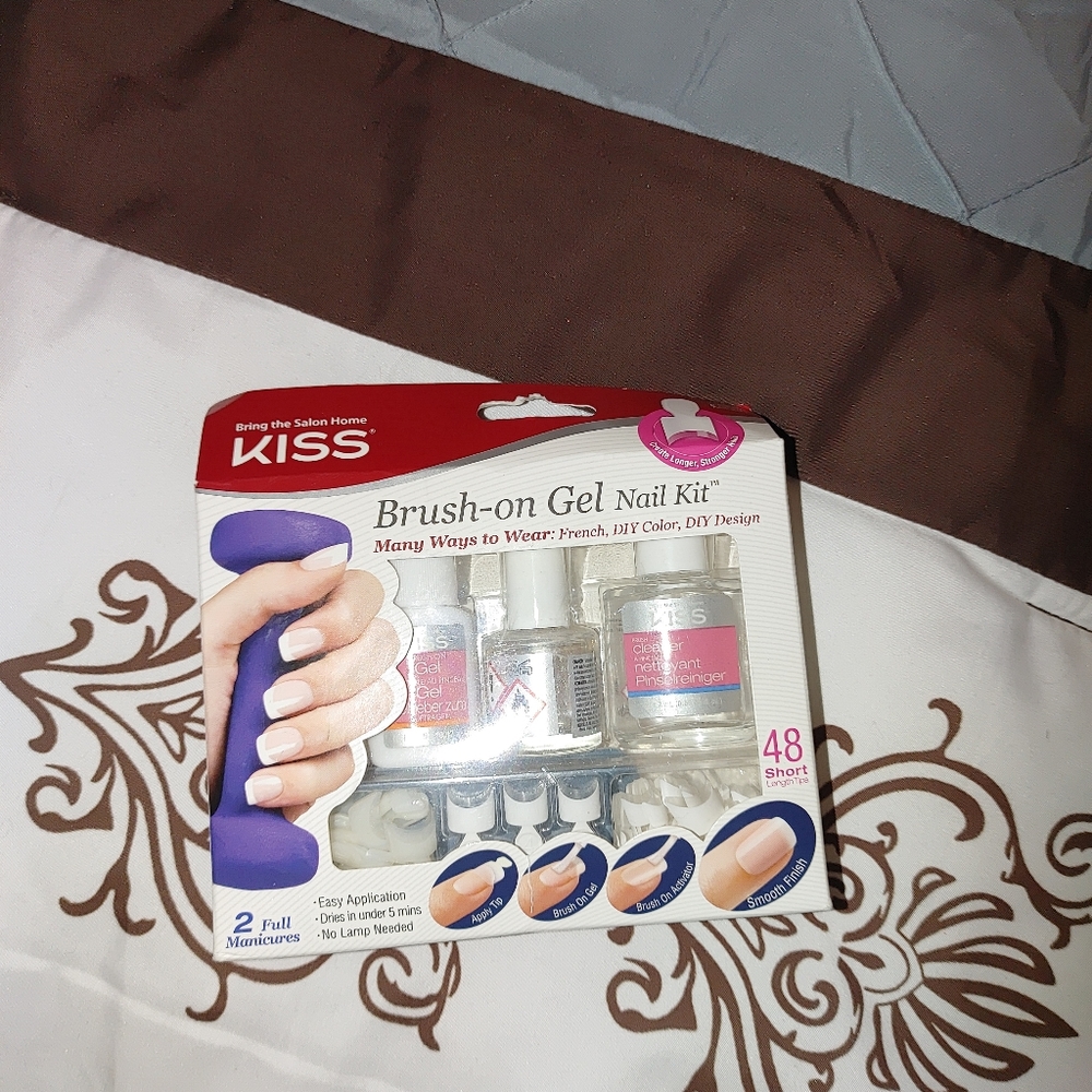 Brush-on Gel Nail Kit